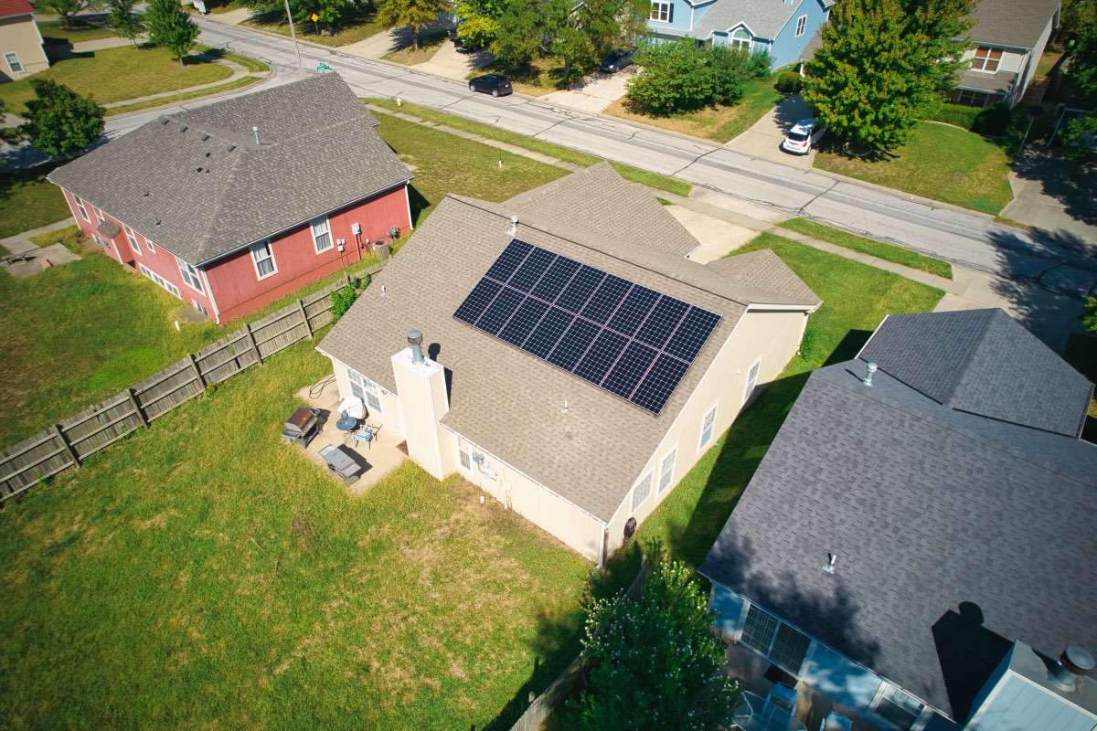 DJI_0606-web Lawrence Residential Solar
